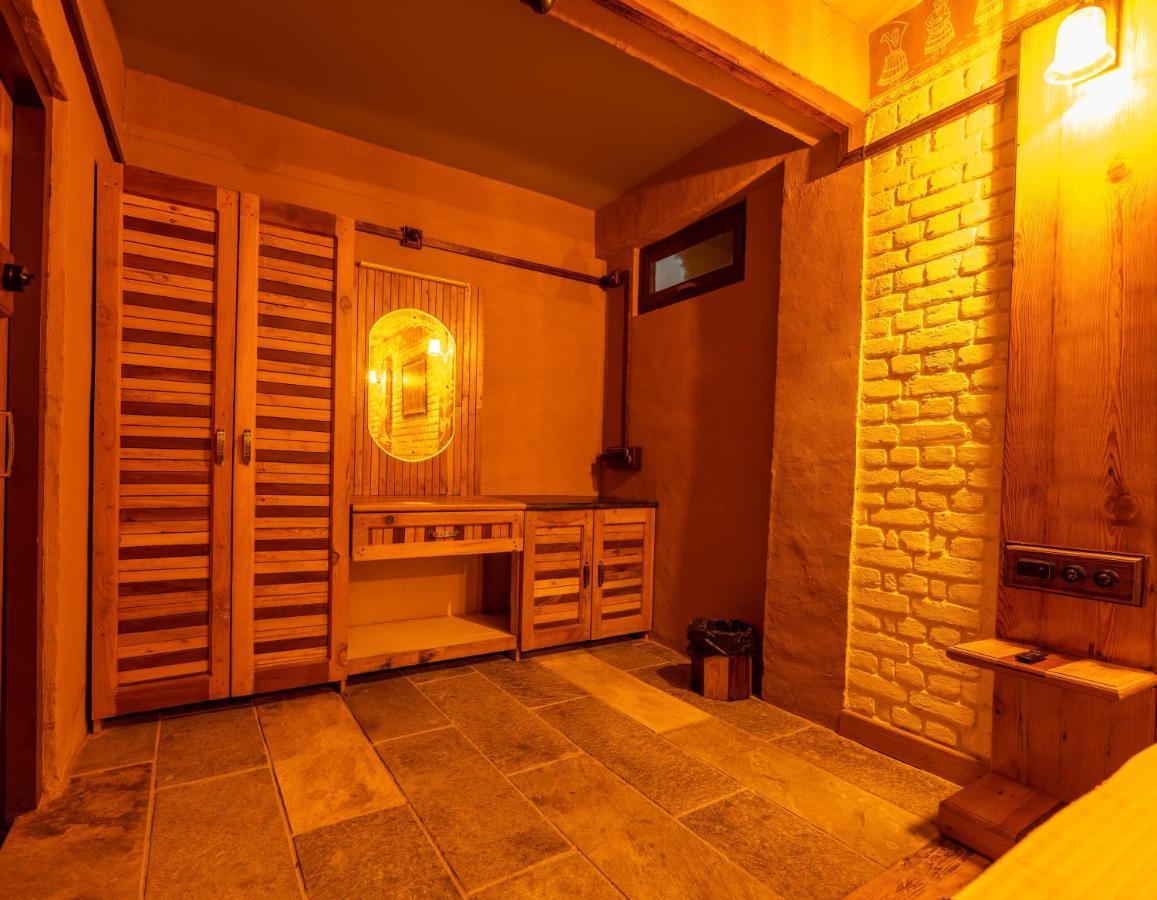 Blusalzz Homes - The Himalayan Bungalow, Almora - Uttarakhand Exterior photo